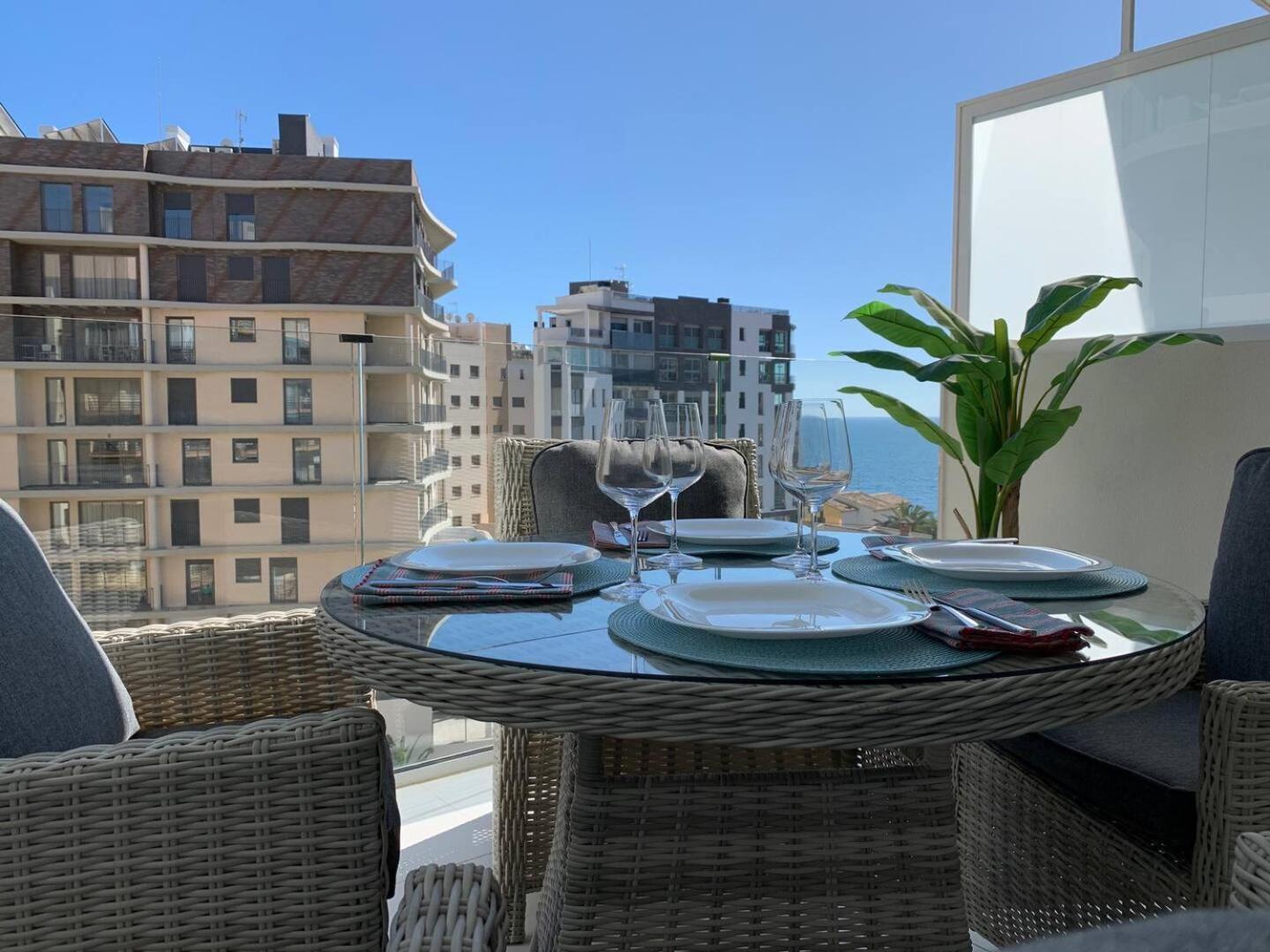 & - Premium * Calpe
